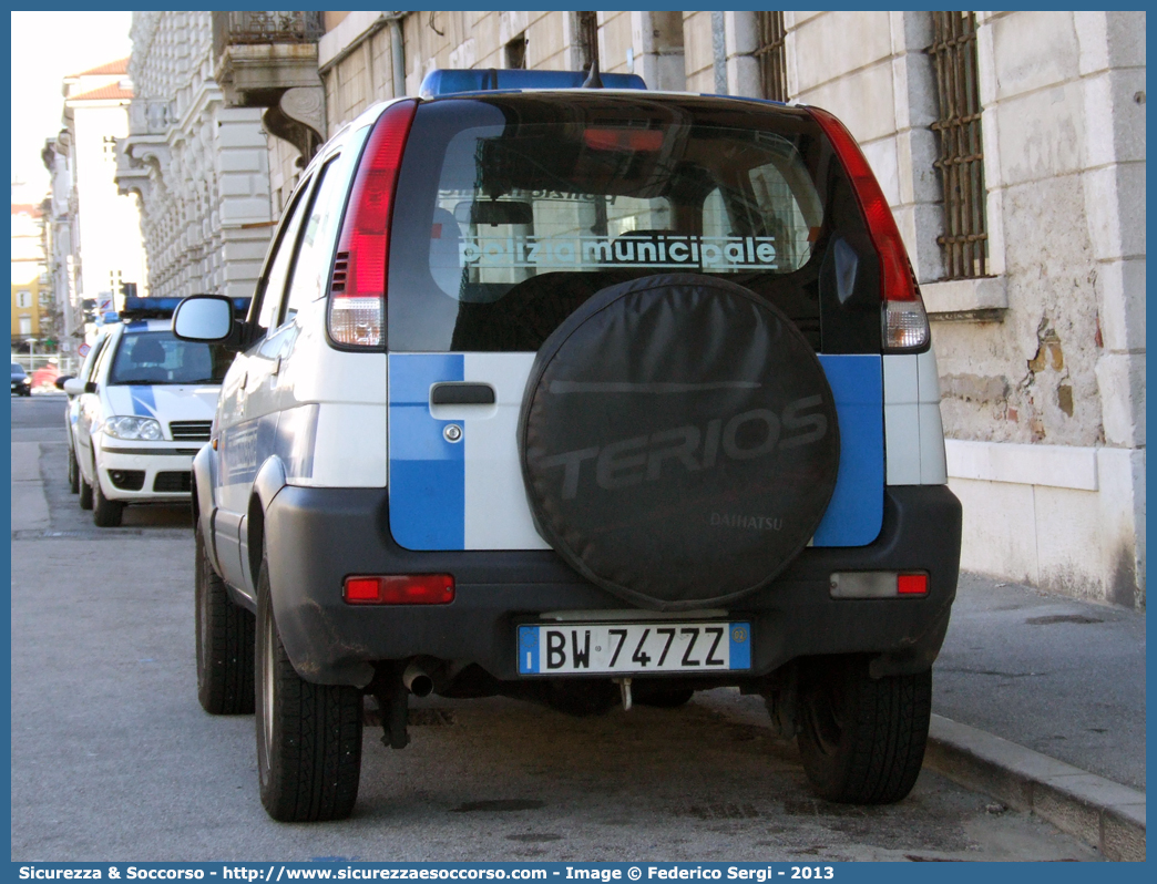 -
Polizia Municipale
Comune di Trieste
Daihatsu Terios I serie
Parole chiave: PL;PM;P.L.;P.M.;Polizia;Locale;Municipale;Trieste;Daihatsu;Terios