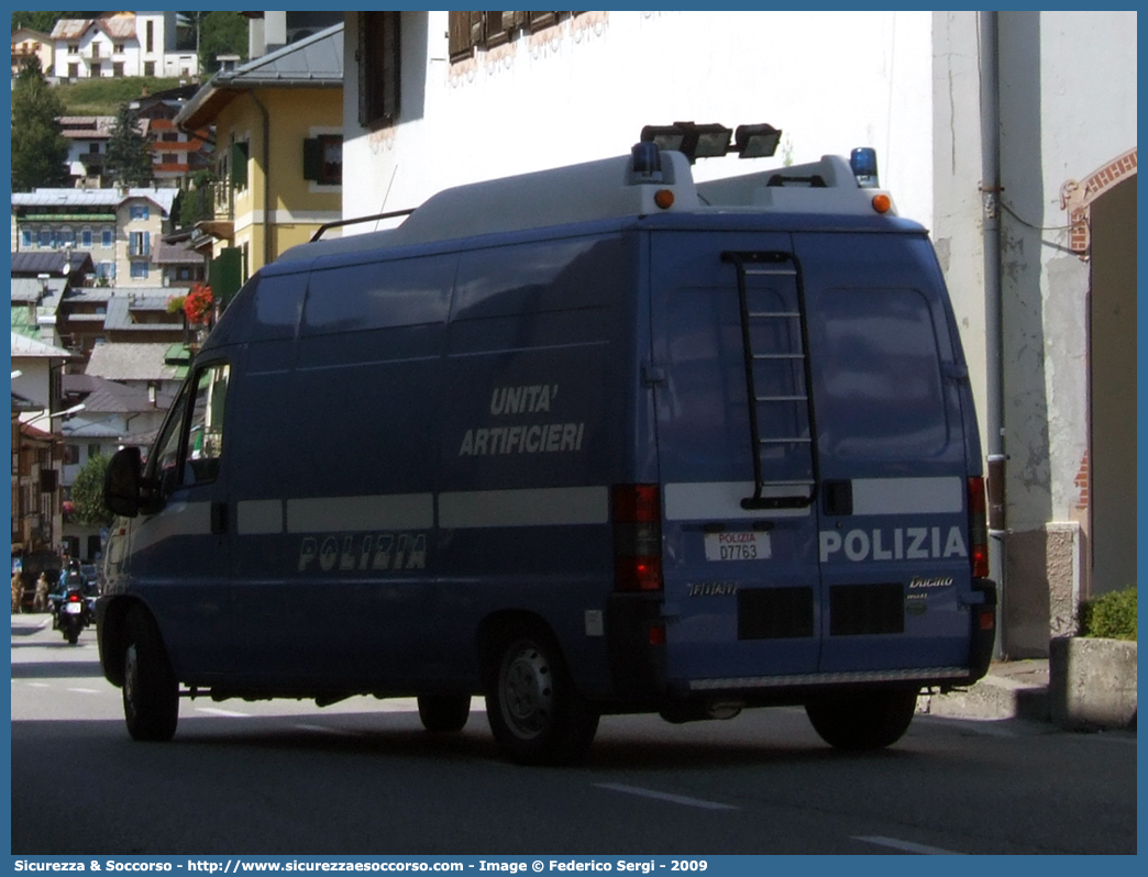 Polizia D7763
Polizia di Stato
Artificieri Antisabotaggio
Fiat Ducato II serie
Parole chiave: D7763;PS;P.S.;Polizia;Stato;Polizia di Stato;Artificieri;Antisabotaggio;Fiat;Ducato