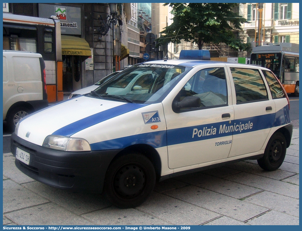 -
Polizia Municipale
Comune di Torriglia
Fiat Punto I serie
Parole chiave: Polizia;Locale;Municipale;Torriglia;Fiat;Punto