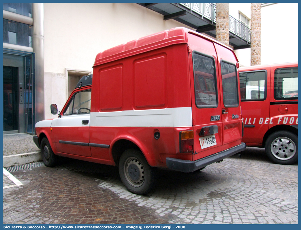 VF 15549
Corpo Nazionale Vigili del Fuoco
Fiat Fiorino I serie
Parole chiave: VF;V.F.;VVF;V.V.F.;Corpo;Nazionale;Vigili del Fuoco;Vigili;Fuoco;Fiat;Fiorino;I serie;15549