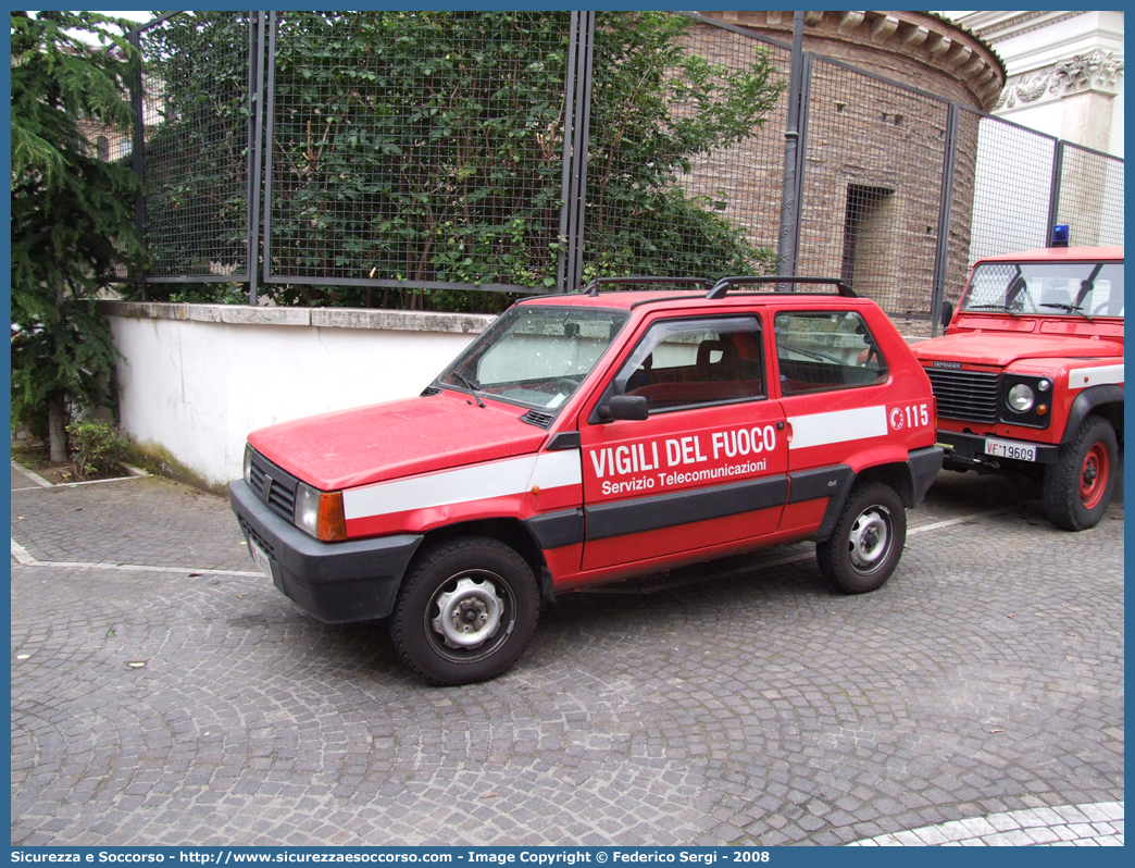 VF 21777
Corpo Nazionale Vigili del Fuoco
Nucleo Telecomunicazioni Radio
Fiat Panda 4x4 II serie
Parole chiave: Corpo;Nazionale;Vigili del Fuoco;Vigili;Fuoco;Fiat;Panda;Telecomunicazioni;Tele Comunicazioni;Radio