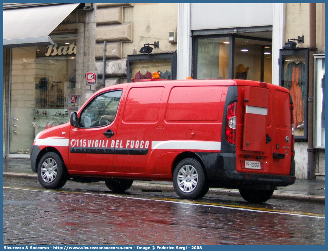 VF 23062
Corpo Nazionale Vigili del Fuoco
Fiat Doblò Cargo I serie restyling
Parole chiave: VF;V.F.;VVF;V.V.F.;Corpo;Nazionale;Vigili;del;Fuoco;Fiat;Doblò