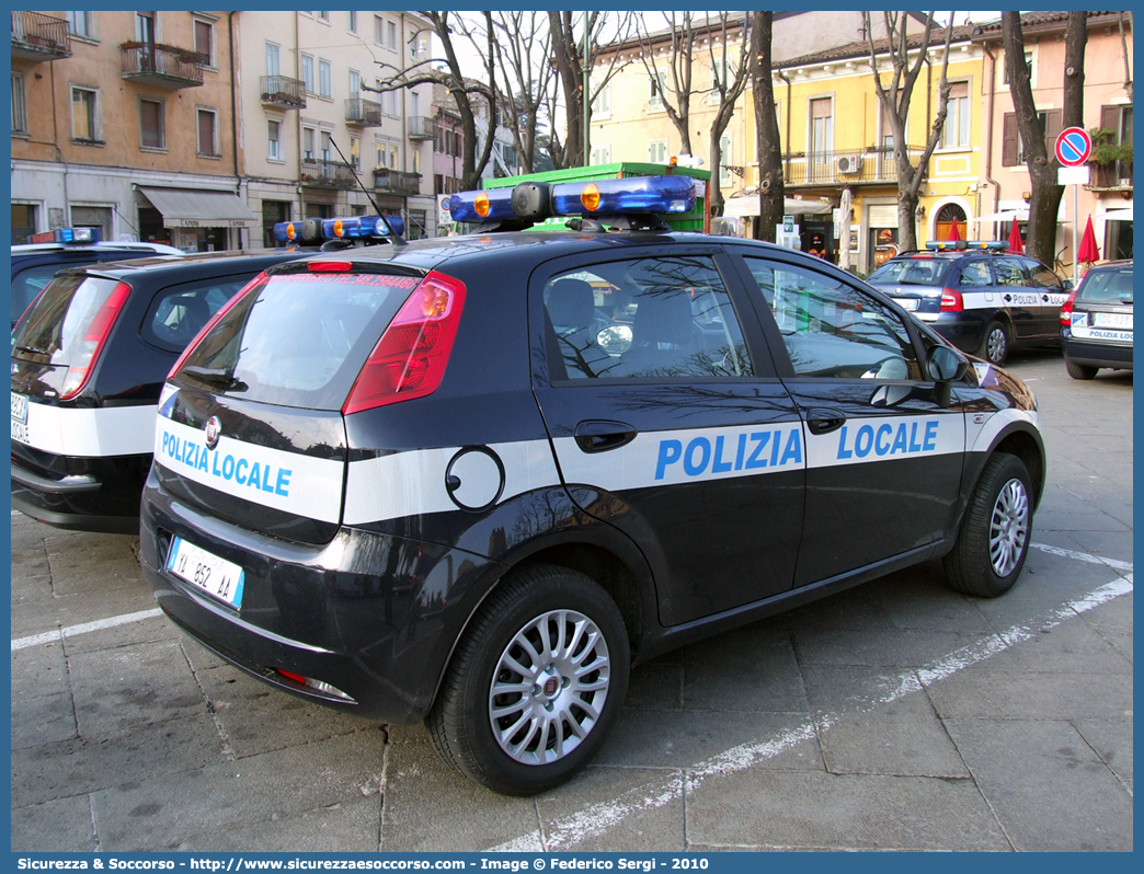 Polizia Locale YA852AA
Polizia Locale
Comune di Sommacampagna
Fiat Grande Punto
Parole chiave: Polizia;Locale;Municipale;Sommacampagna;Fiat;Grande Punto;YA852AA