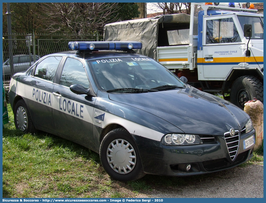 -
Polizia Locale
Comune di Romano d'Ezzellino
Alfa Romeo 156 II serie
Parole chiave: Polizia;Locale;Municipale;Romano d'Ezzellino;Romano Ezzellino;Alfa Romeo;156