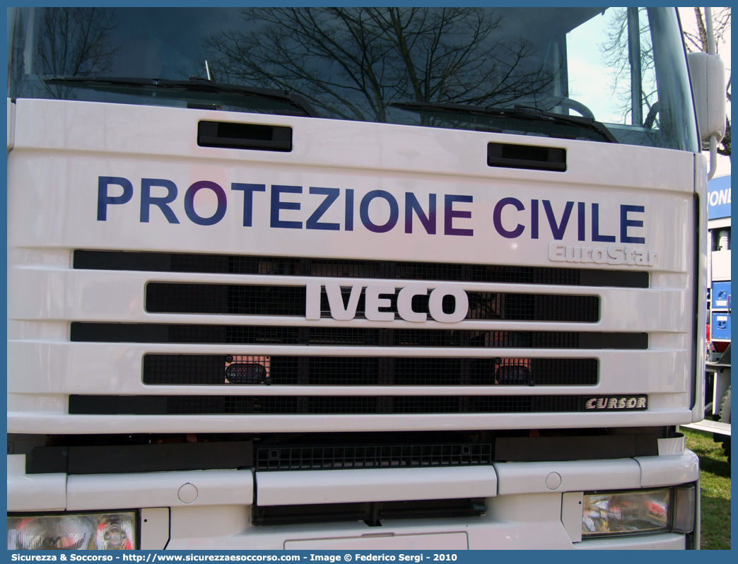 -
Protezione Civile
Provincia di Padova
Iveco EuroStar 430
Parole chiave: PC;P.C.;Protezione Civile;Padova;Iveco;EuroStar 430