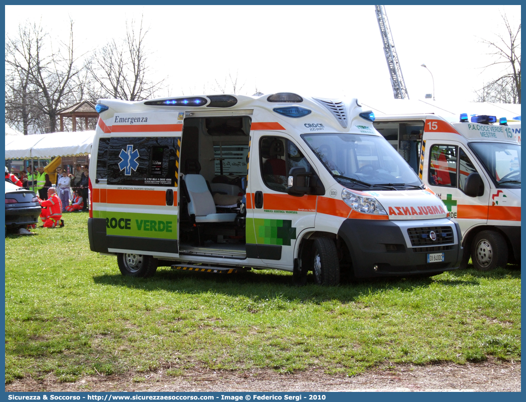 100
Croce Verde Verona
Fiat Ducato III serie
Allestitore Bollanti S.r.l.

Parole chiave: Croce Verde;CV;C.V.;Verona;Pubblica;Assistenza;Ambulanza;Fiat;Ducato X250;Bollanti;100