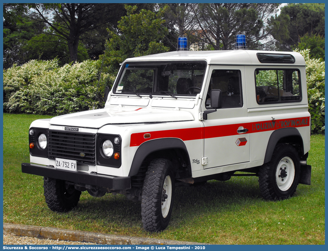 -
Polizia Provinciale
Provincia di Prato
Land Rover Defender 90
Parole chiave: Polizia;Locale;Provinciale;Prato;Land Rover;Defender;90