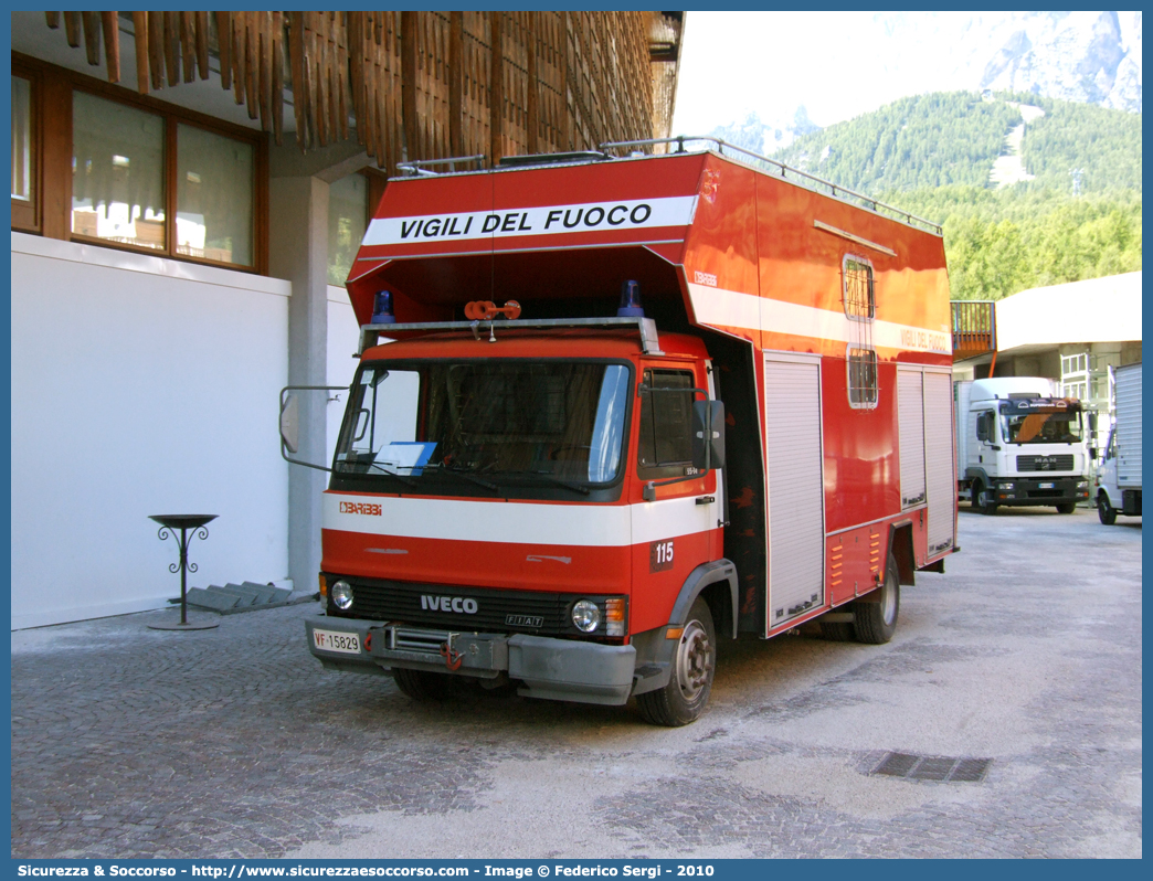 VF 15829
Corpo Nazionale Vigili del Fuoco
Iveco 95-14
Allestitore Baribbi S.p.A.
Parole chiave: VVF;V.V.F.;Corpo;Nazionale;Vigili;del;Fuoco;Polilogistici;Polilogistico;Iveco;95-14;95;14;Baribbi