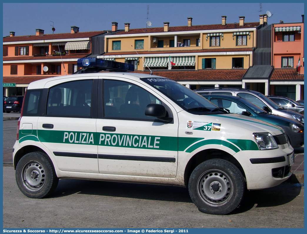 Polizia Locale YA678AD
Polizia Provinciale
Provincia di Padova
Fiat Nuova Panda 4x4 I serie
Parole chiave: PL;P.L.;Polizia;Locale;Provinciale;Padova;Fiat;Nuova Panda;YA678AD