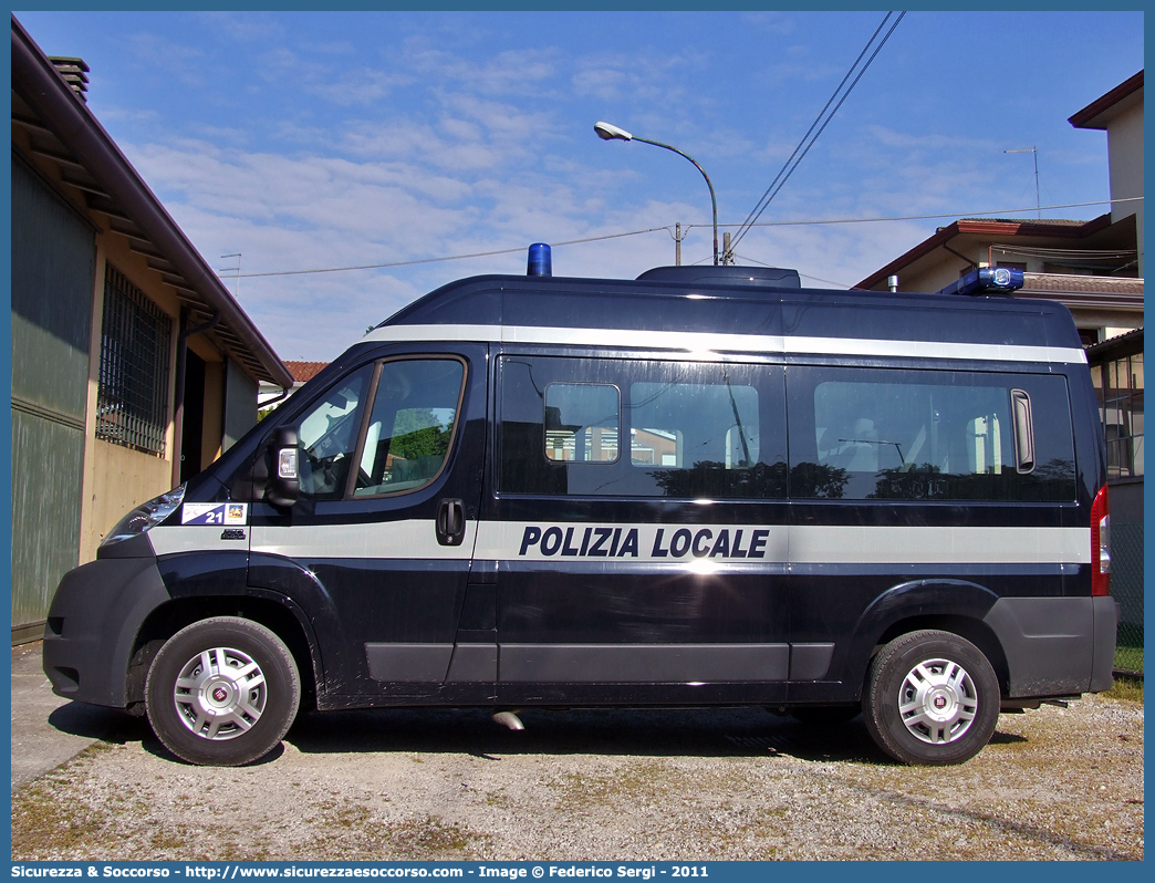 Polizia Locale YA500AG
Polizia Locale
Consorzio Padova Ovest
Fiat Ducato III serie
Parole chiave: Polizia;Locale;Municipale;Padova Ovest;Cervarese Santa Croce;Mestrino;Rubano;Selvazzano Dentro;Veggiano;Fiat;Ducato;X250;YA500AG