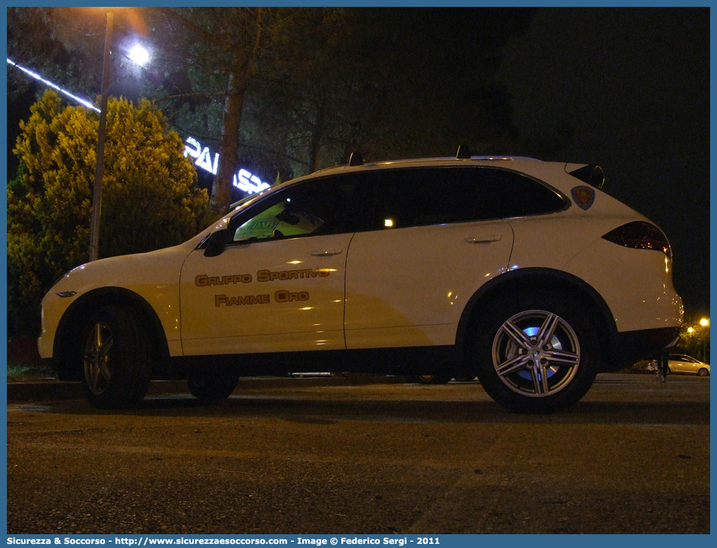 Polizia D7624
Polizia di Stato
Gruppo Sportivo "Fiamme Oro"
Porsche Cayenne S Hybrid III serie
Parole chiave: PS;P.S.;Polizia di Stato;Gruppo Sportivo;Fiamme Oro;Porsche;Cayanne S Hybrid;D7624