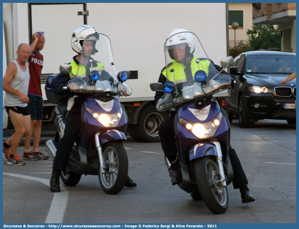 -
Polizia Municipale
Comune di Padova
Piaggio Beverly
Parole chiave: Polizia;Locale;Municipale;Padova;Piaggio;Beverly