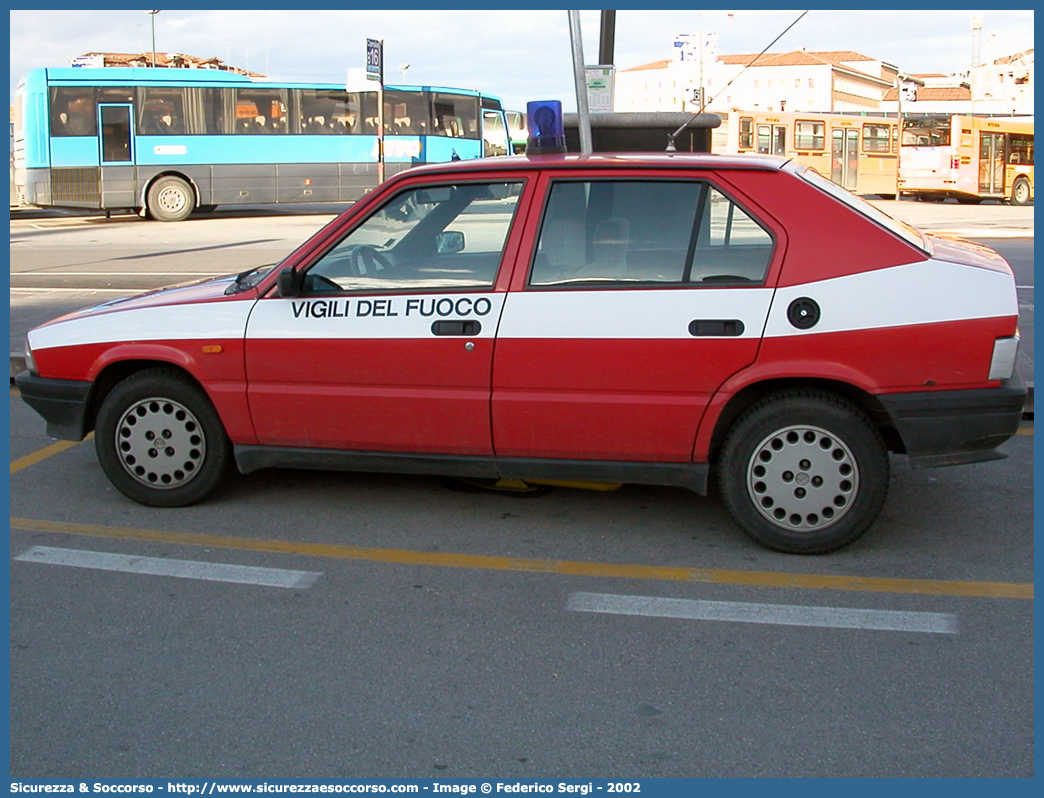 VF 16158
Corpo Nazionale Vigili del Fuoco
Alfa Romeo 33 I serie restyling
Parole chiave: VVF;V.V.F.;Corpo;Nazionale;Vigili;del;Fuoco;Alfa;Romeo;33