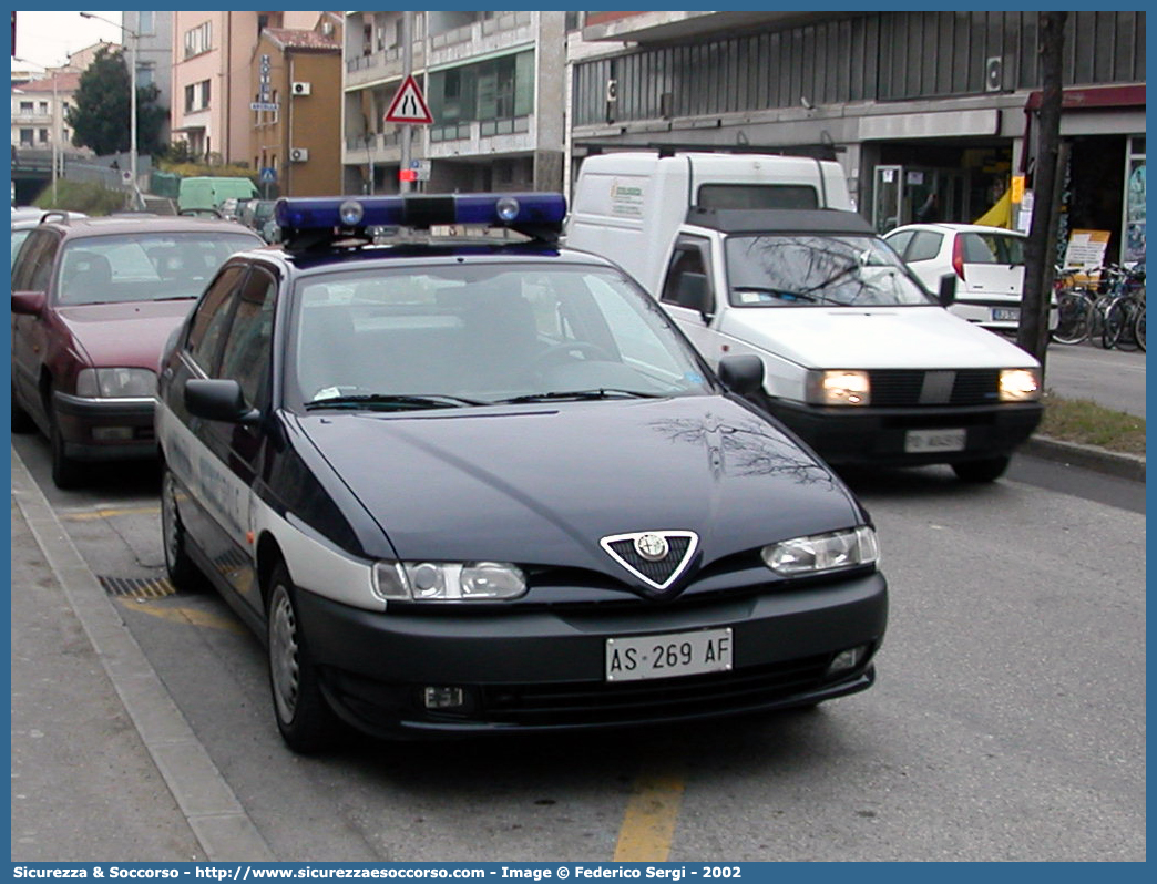 -
Polizia Municipale
Comune di Padova
Alfa Romeo 146
Parole chiave: Polizia;Locale;Municipale;Padova;Alfa Romeo;146