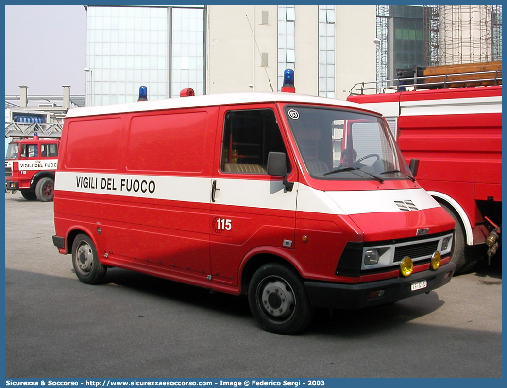 VF 12150
Corpo Nazionale Vigili del Fuoco
Fiat 242E

Parole chiave: VF;V.F.;VVF;V.V.F.;Corpo;Nazionale;Vigili del Fuoco;Vigili;Fuoco;Fiat;242E;12150