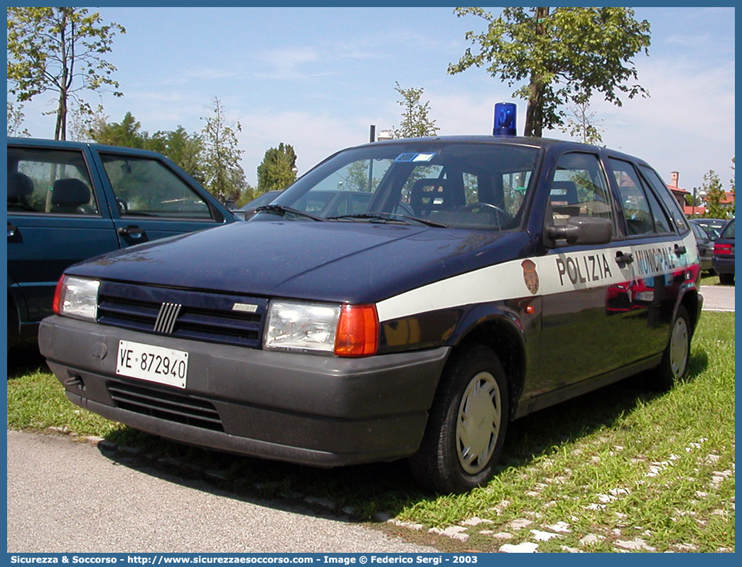 -
Polizia Municipale
Comune di Jesolo
Fiat Tipo II serie
Parole chiave: PL;PM;P.L.;P.M.;Polizia;Locale;Municipale;Jesolo;Fiat;Tipo