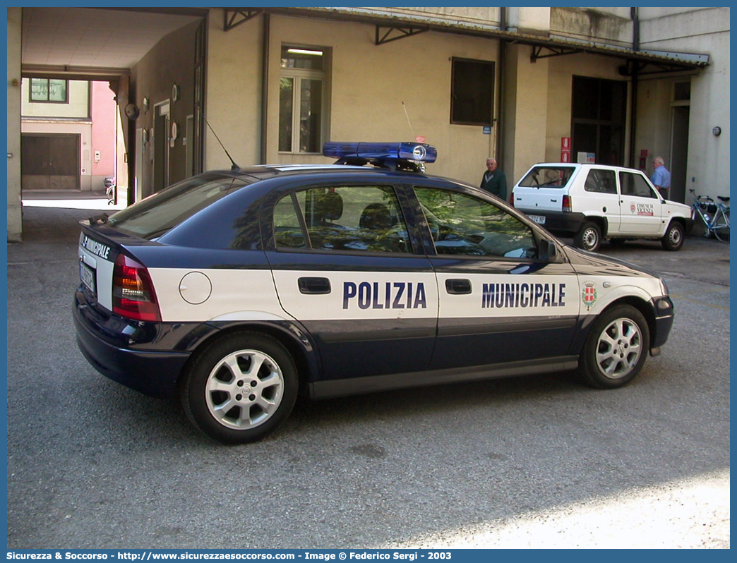 -
Polizia Municipale
Comune di Vicenza
Opel Astra II serie
Parole chiave: Polizia;Locale;Municipale;Vicenza;Opel;Astra