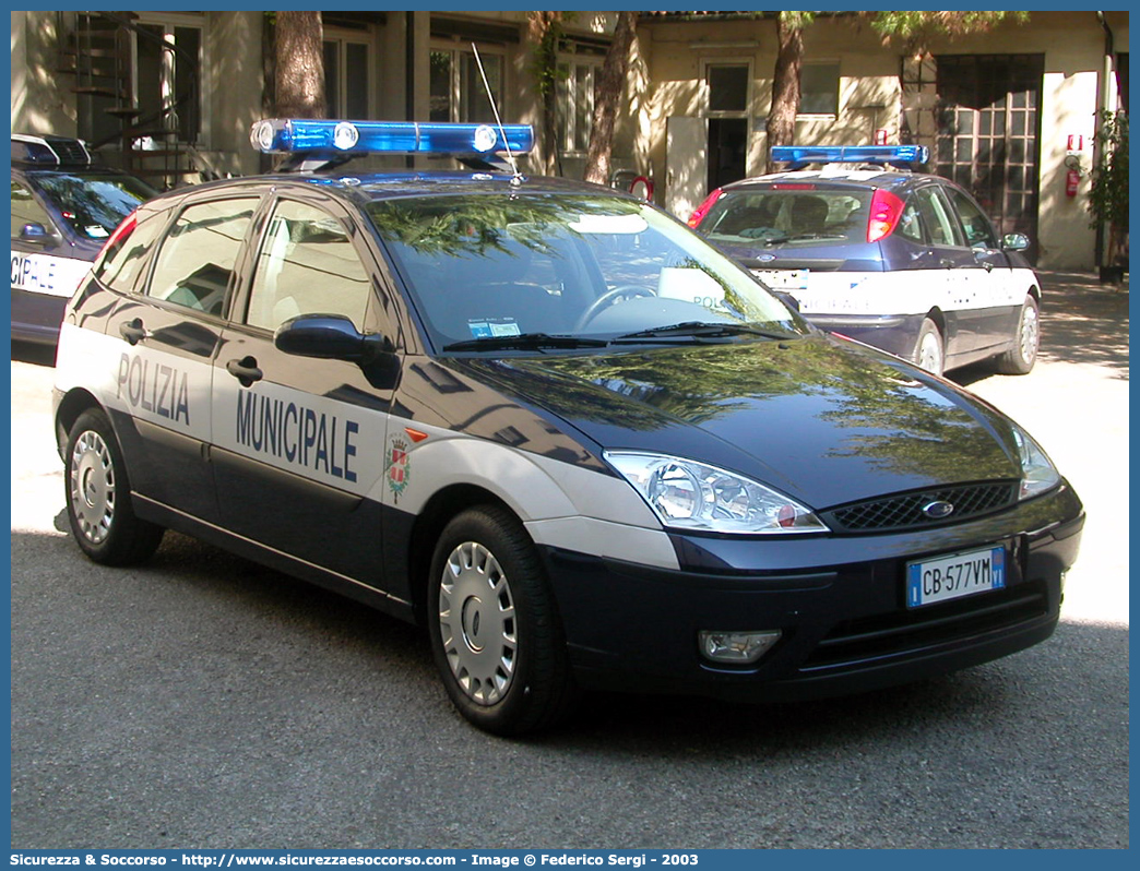 -
Polizia Municipale
Comune di Vicenza
Ford Focus I serie
Parole chiave: Polizia;Locale;Municipale;Vicenza;Ford;Focus