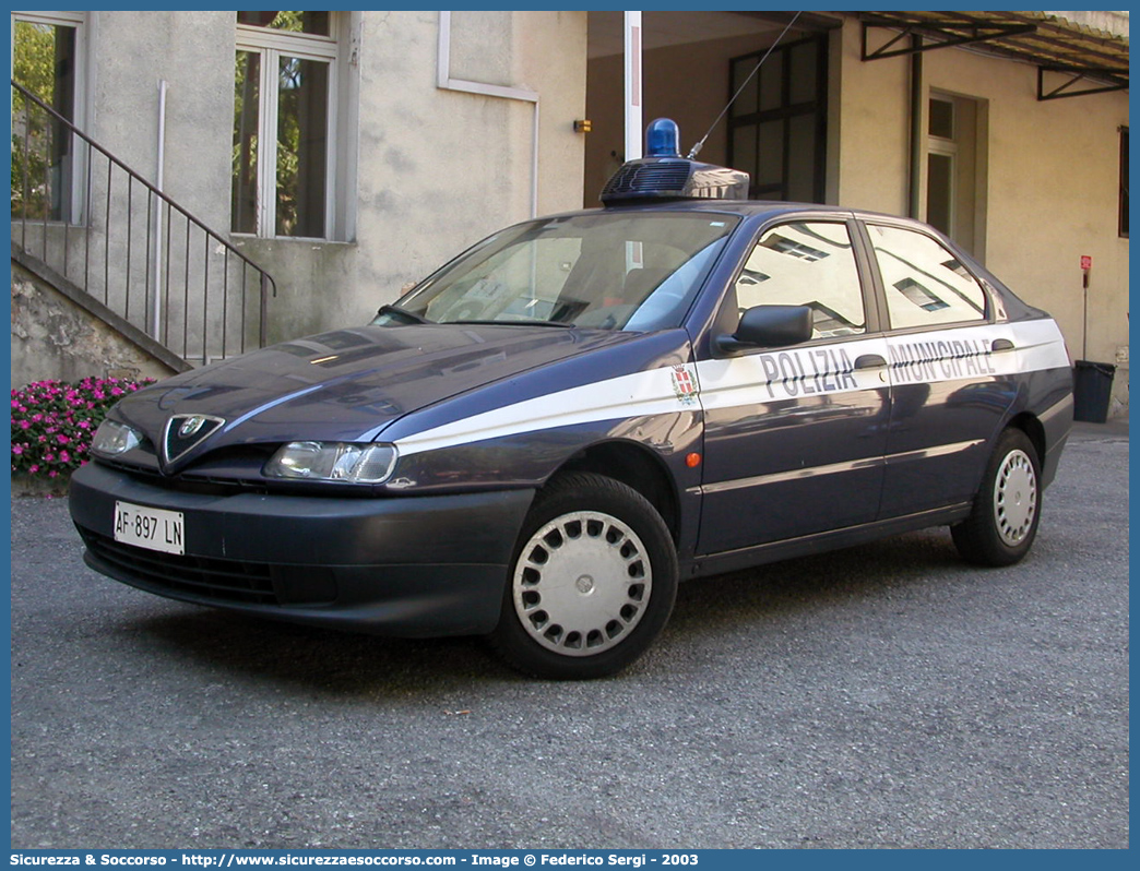 -
Polizia Municipale
Comune di Vicenza
Alfa Romeo 146
Parole chiave: Polizia;Locale;Municipale;Vicenza;Alfa Romeo;146