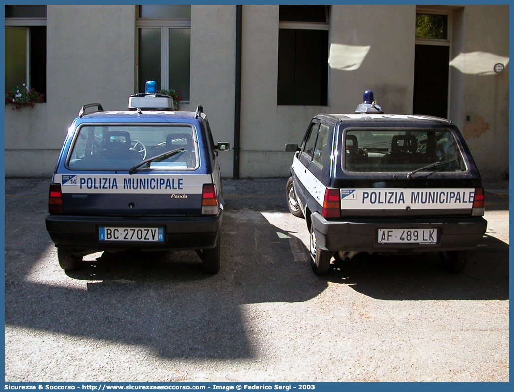 -
Polizia Municipale
Comune di Vicenza
Fiat Panda II serie
Parole chiave: Polizia;Locale;Municipale;Vicenza;Fiat;Panda