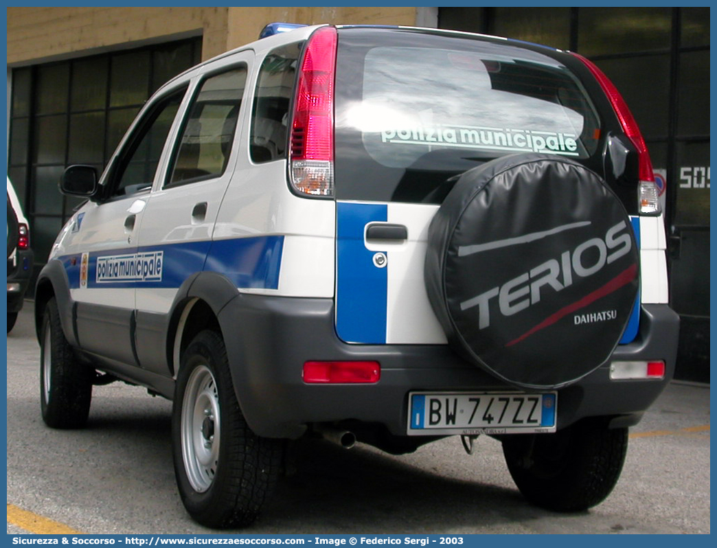 -
Polizia Municipale
Comune di Trieste
Daihatsu Terios I serie
Parole chiave: PL;PM;P.L.;P.M.;Polizia;Locale;Municipale;Trieste;Daihatsu;Terios