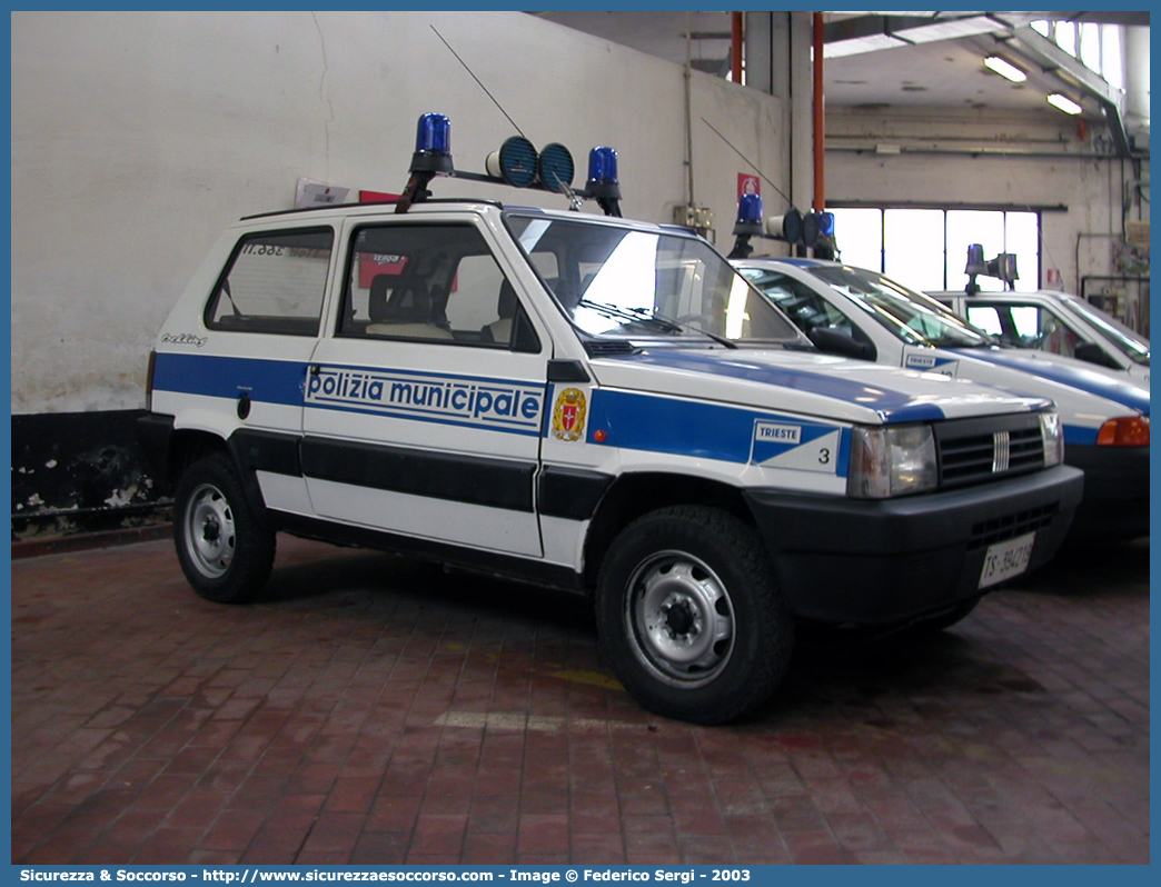 -
Polizia Municipale
Comune di Trieste
Fiat Panda 4x4 II serie
Parole chiave: Polizia;Municipale;Locale;Trieste;Fiat;Panda 4x4 II serie