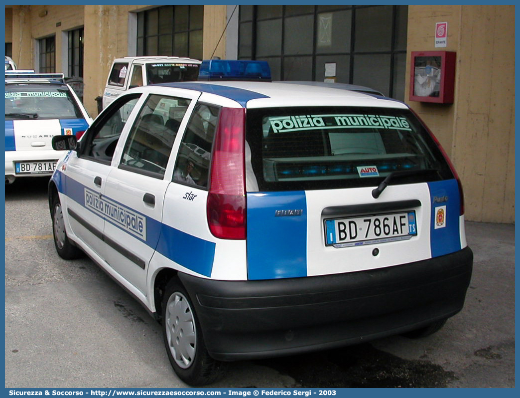 -
Polizia Municipale
Comune di Trieste
Fiat Punto I serie
Parole chiave: Polizia;Municipale;Locale;Trieste;Fiat;Punto I serie