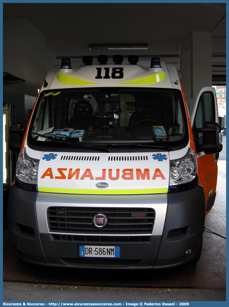 BRAVO 28
118 Romagna Soccorso
Ambito Territoriale di Rimini
Fiat Ducato III serie
Allestitore Aricar S.p.A.
Parole chiave: 118;Romagna;Soccorso;Rimini;Ambulanza;Autoambulanza;Fiat;Ducato;X250;X 250;Aricar