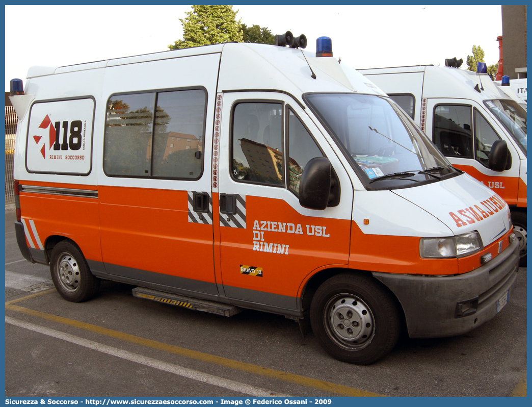 BRAVO 13
118 Romagna Soccorso
Ambito Territoriale di Rimini
Fiat Ducato II serie
Allestitore Vision S.r.l.
Parole chiave: 118;Romagna;Soccorso;Rimini;Ambulanza;Fiat;Ducato;Vision