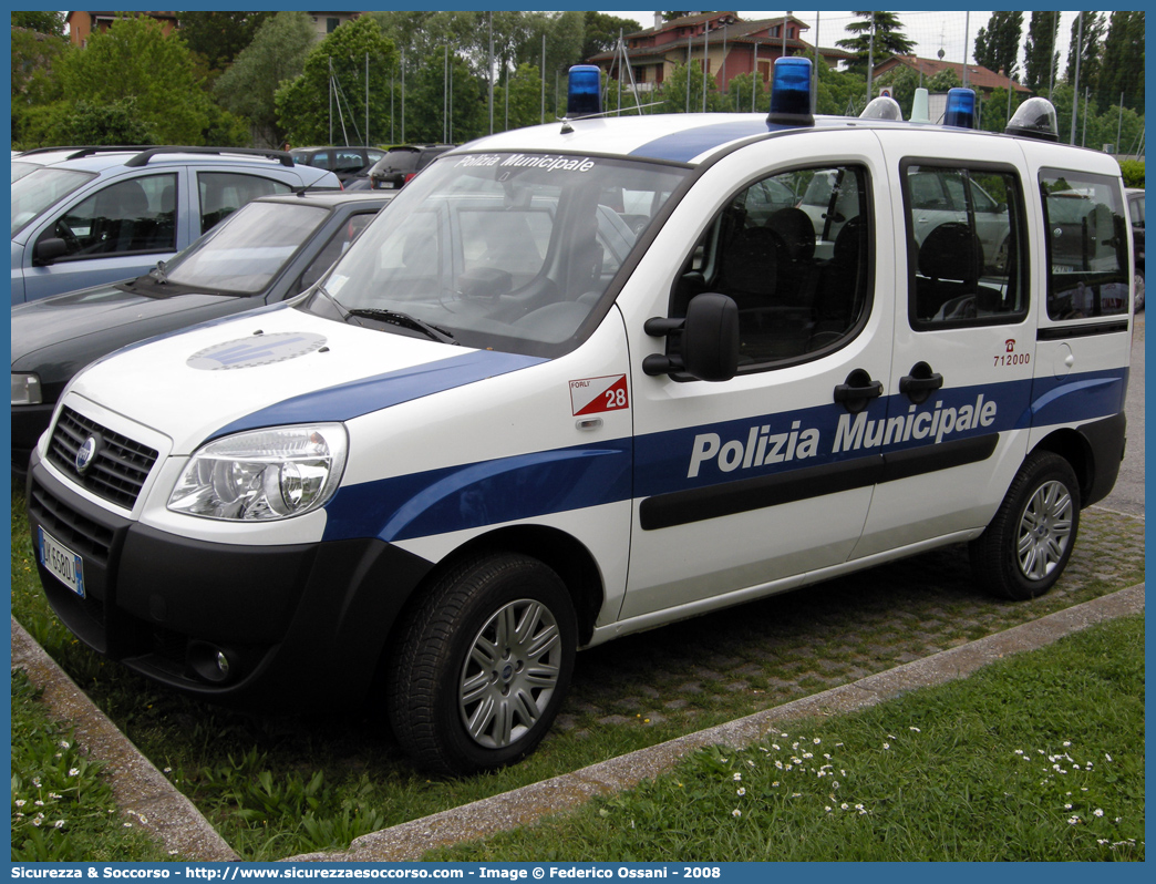 -
Polizia Municipale
Comune di Forlì
Fiat Doblò I serie restyling
Parole chiave: Polizia;Locale;Municipale;Forlì;Fiat;Doblò