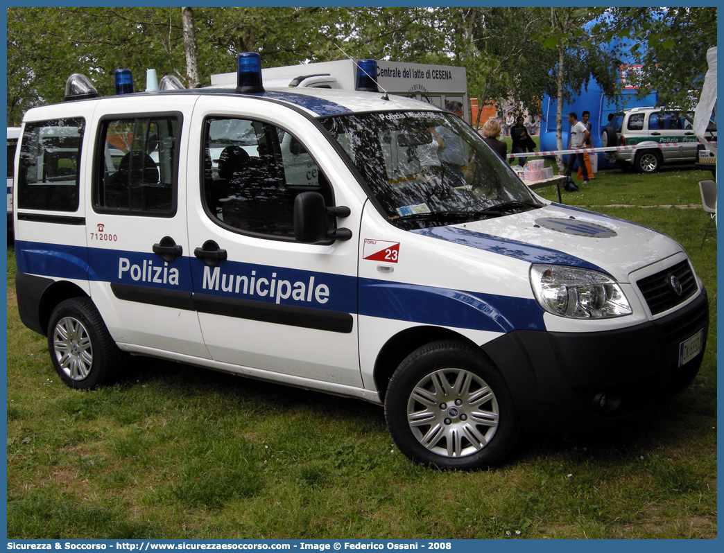 -
Polizia Municipale
Comune di Forlì
Fiat Doblò I serie restyling
Parole chiave: Polizia;Locale;Municipale;Forlì;Fiat;Doblò