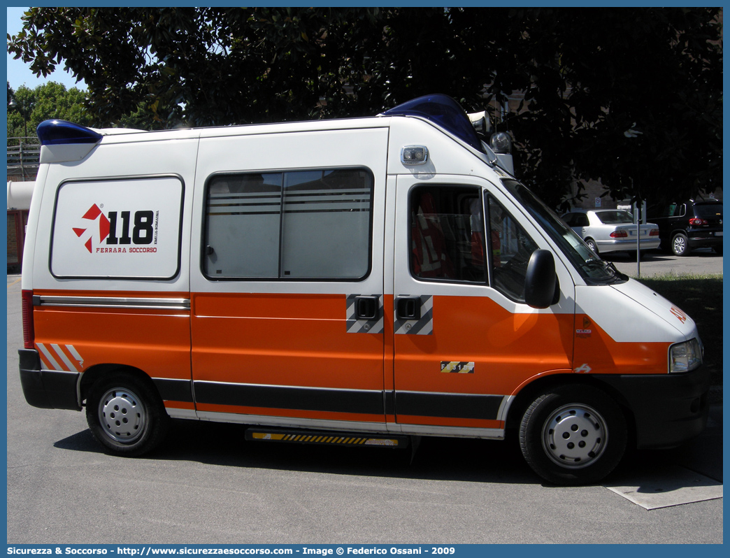 FE 3184
118 Ferrara Soccorso
Fiat Ducato II serie restyling
Allestitore Aricar S.p.A.
Parole chiave: 118;Ferrara;Soccorso;Ambulanza;Autoambulanza;Fiat;Ducato;Aricar