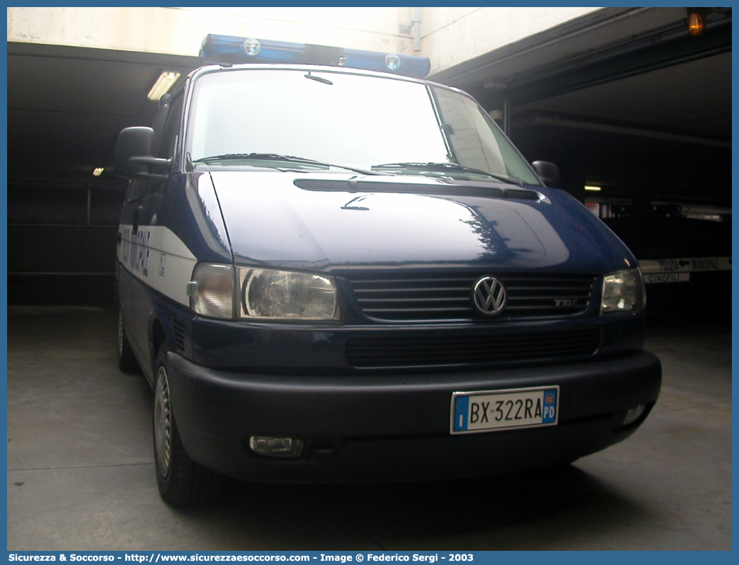 -
Polizia Municipale
Comune di Padova
Volkswagen Transporter T4 restyling
Parole chiave: Polizia;Locale;Municipale;Padova;Volkswagen;Transporter;T4