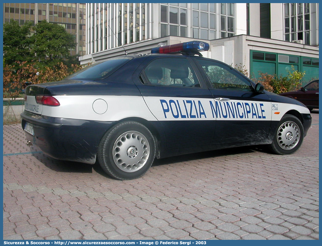 -
Polizia Municipale
Comune di Padova
Alfa Romeo 156
Parole chiave: Polizia;Locale;Municipale;Padova;Alfa Romeo;156