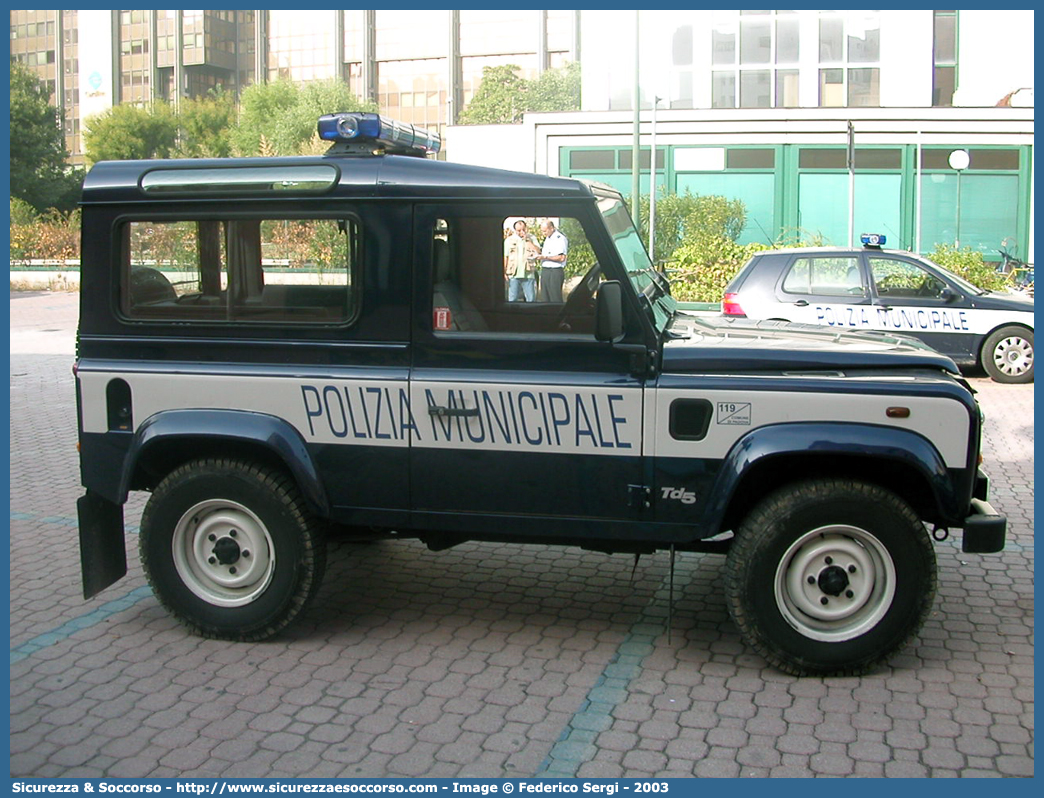 -
Polizia Municipale
Comune di Padova
Land Rover Defender 90
Parole chiave: Polizia;Locale;Municipale;Padova;Land Rover;Defender;90