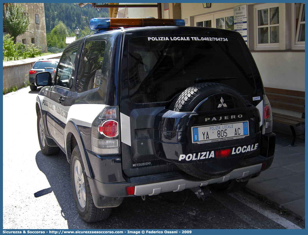 Polizia Locale YA805AC
Polizia Locale
Comune di Pozza di Fassa
Mitsubishi Pajero SWB IV serie
Parole chiave: Polizia;Locale;Municipale;Pozza di Fassa;Mitsubishi;Pajero;SWB;YA805AC