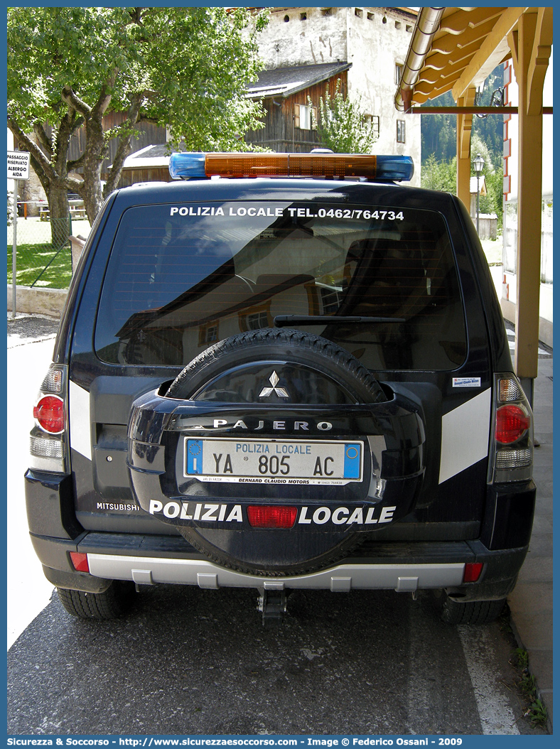 Polizia Locale YA805AC
Polizia Locale
Comune di Pozza di Fassa
Mitsubishi Pajero SWB IV serie
Parole chiave: Polizia;Locale;Municipale;Pozza di Fassa;Mitsubishi;Pajero;SWB;YA805AC