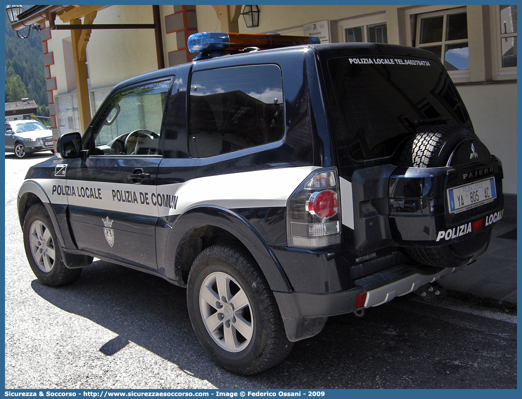 Polizia Locale YA805AC
Polizia Locale
Comune di Pozza di Fassa
Mitsubishi Pajero SWB IV serie
Parole chiave: Polizia;Locale;Municipale;Pozza di Fassa;Mitsubishi;Pajero;SWB;YA805AC