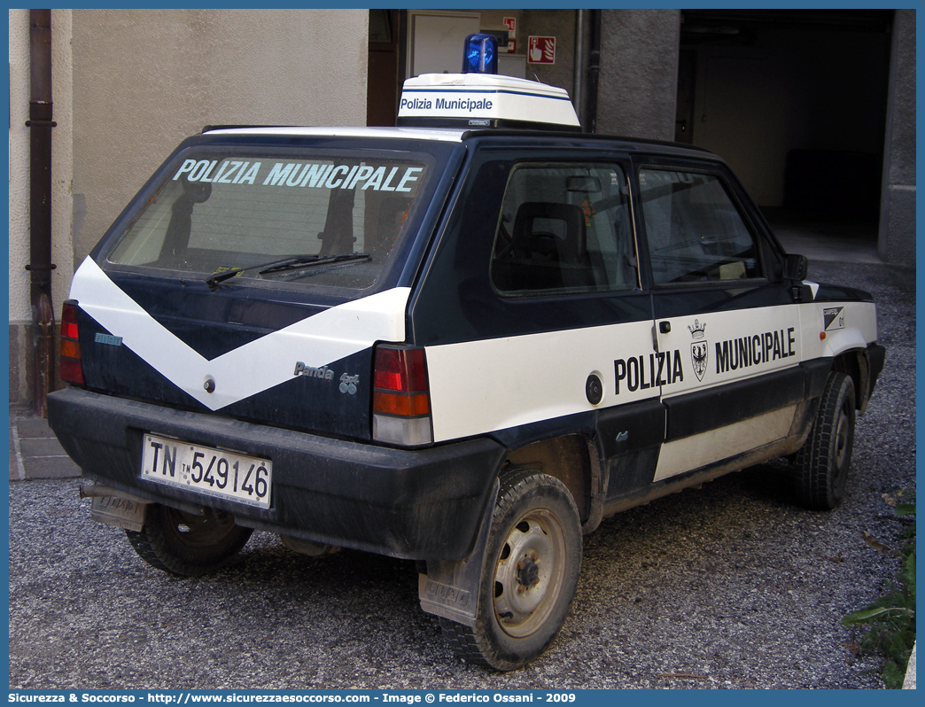 -
Polizia Municipale
Comune di Campitello di Fassa
Fiat Panda 4x4 II serie
Parole chiave: Polizia;Locale;Municipale;Campitello di Fassa;Fiat;Panda