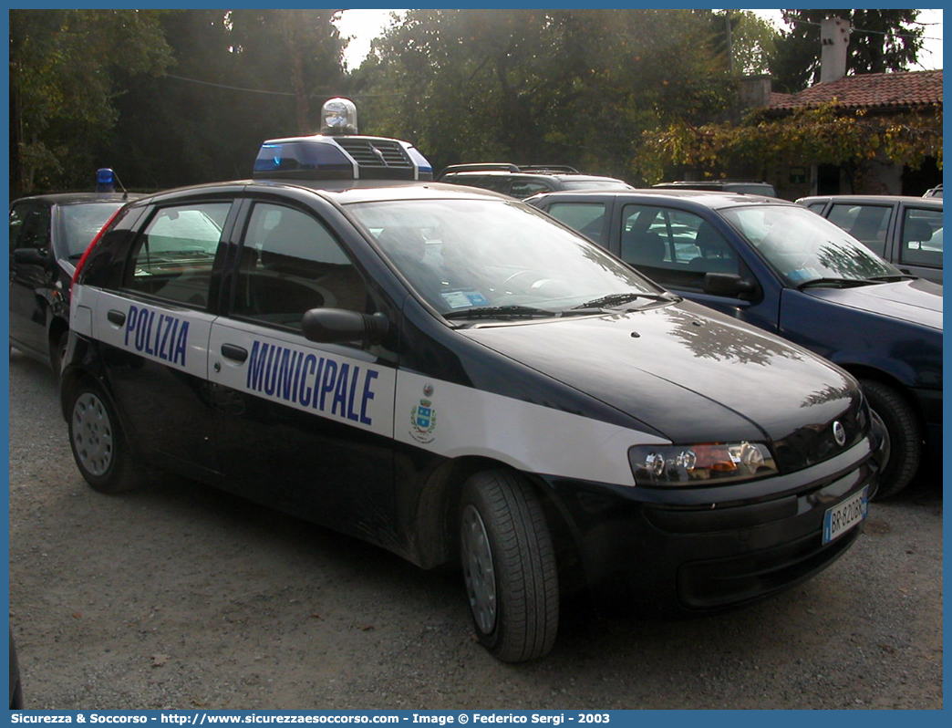 -
Polizia Municipale
Comune di Villanova di Camposampiero
Fiat Punto II serie
Parole chiave: Polizia;Locale;Municipale;Villanova di Camposampiero;Fiat;Punto