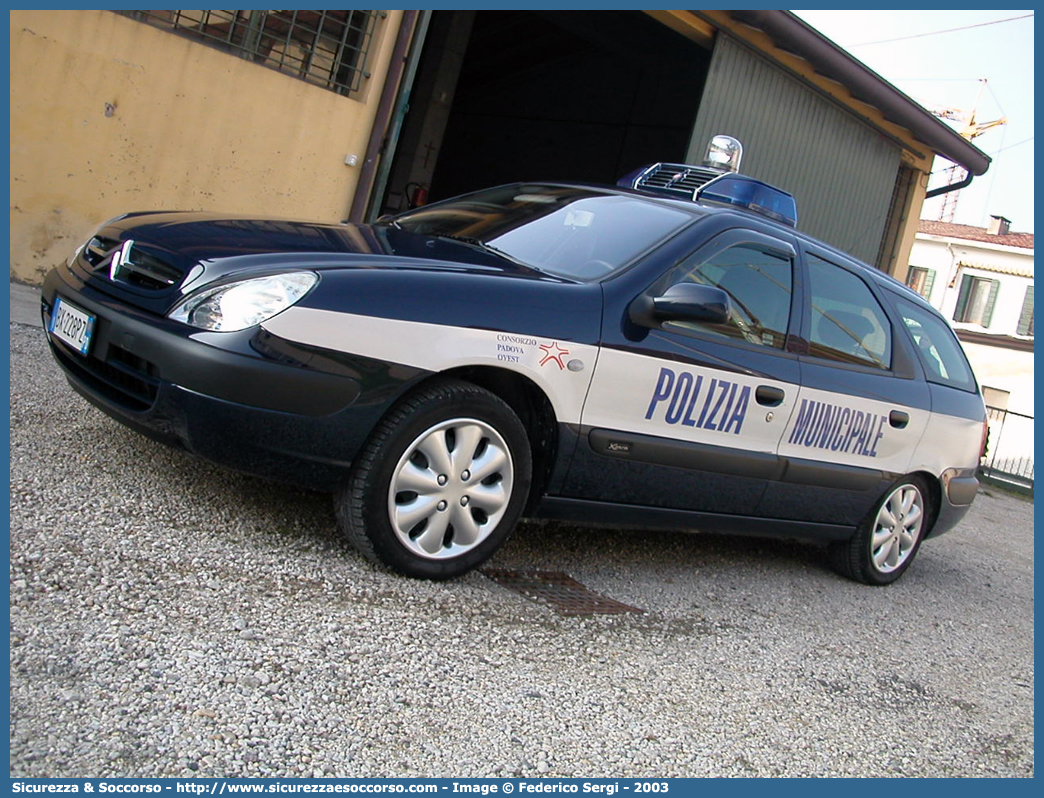 -
Polizia Municipale
Consorzio Padova Ovest
Citroen Xsara Break II serie
Parole chiave: Polizia;Locale;Municipale;Padova Ovest;Cervarese Santa Croce;Mestrino;Rubano;Selvazzano Dentro;Veggiano;Citroen;Xsara;Break