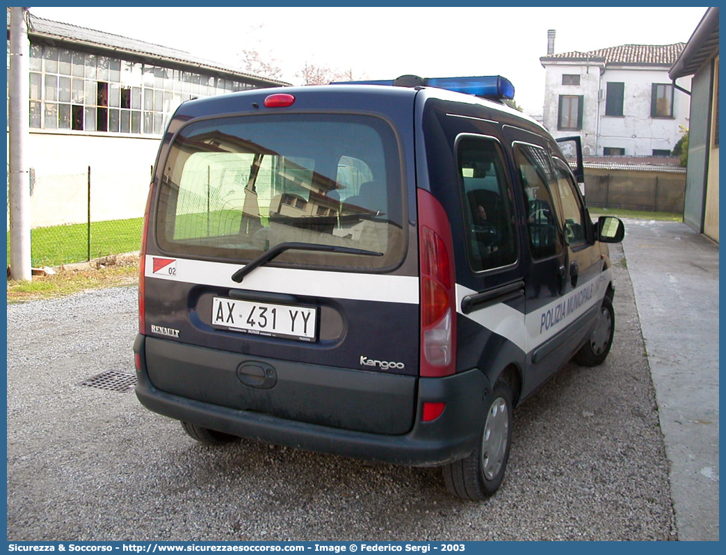 -
Polizia Municipale
Consorzio Padova Ovest
Renault Kangoo I serie
Parole chiave: Polizia;Locale;Municipale;Padova Ovest;Cervarese Santa Croce;Mestrino;Rubano;Selvazzano Dentro;Veggiano;Renault;Kangoo