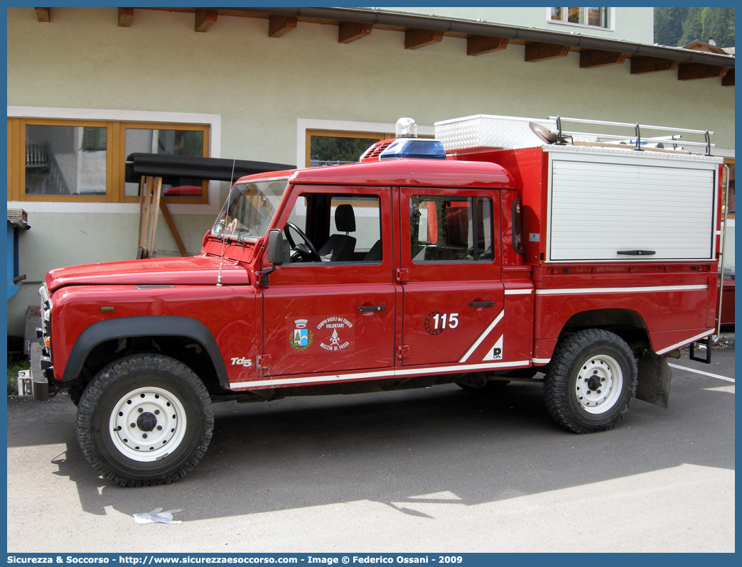 VF J38TN
Corpo Volontario Vigili del Fuoco Mazzin di Fassa
Land Rover Defender 130
Parole chiave: VF;V.F.;Vigili del Fuoco;Vigili;Fuoco;Volontari;Mazzin di Fassa;Land Rover;Defender 130;J38TN