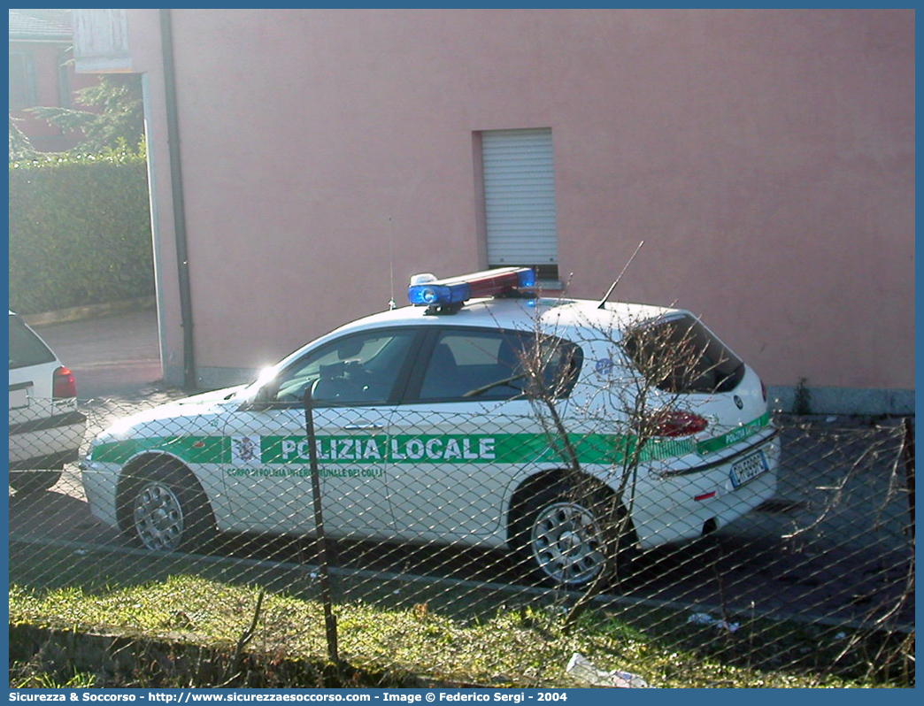 -
Polizia Locale
Unione Comunale dei Colli
Alfa Romeo 147 I serie
Parole chiave: PL;P.L.;PM;P.M.;Polizia;Locale;Municipale;Unione;Comunale;dei;Colli;Albano;Sant&#039;Alessandro;Albano Sant Alessandro;Bagnatica;Brusaporto;Cenate;Sopra;Cenate;Sotto;Gorlago;San;Paolo;d&#039;Argon;San Paolo d Argon;Torre;de&#039;Roveri;Torre;d