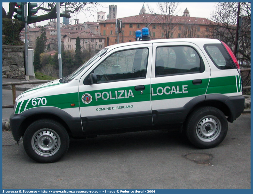 -
Polizia Locale
Comune di Bergamo
Daihatsu Terios II serie
Parole chiave: Polizia;Locale;Municipale;Bergamo;Daihatsu;Terios