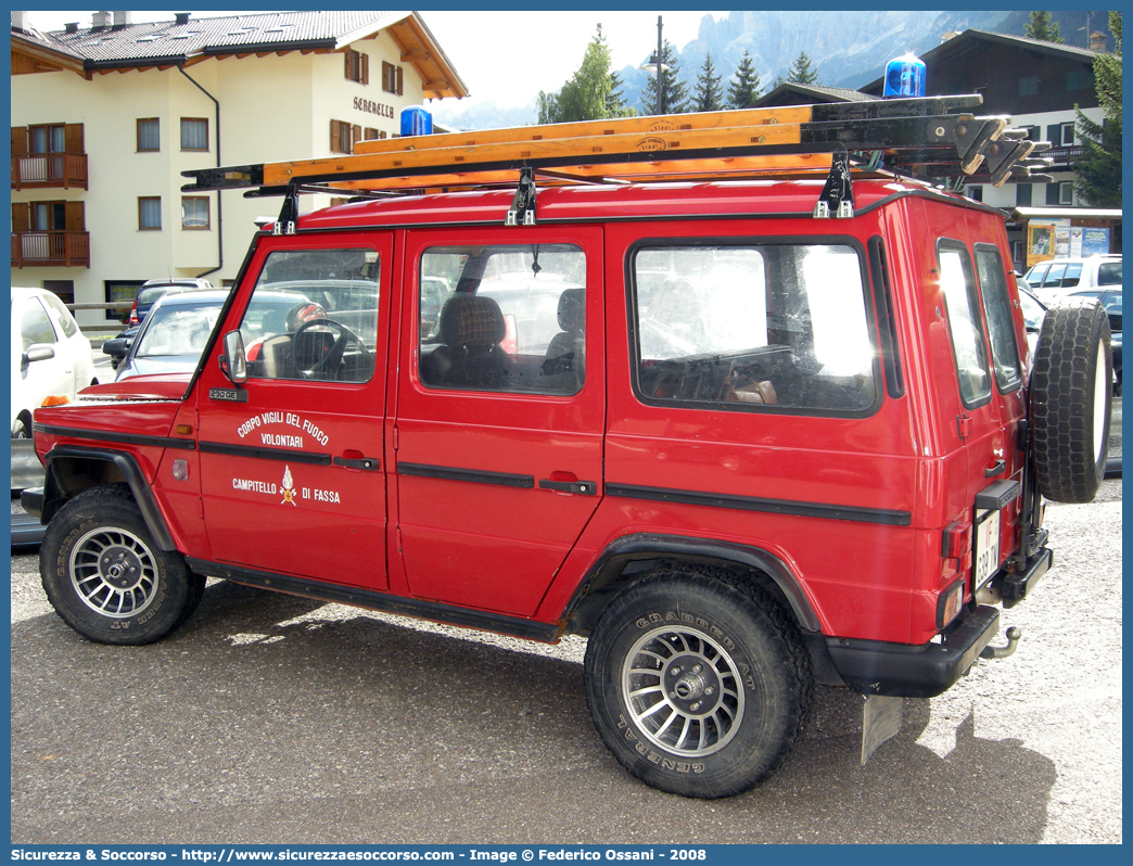 VF G39TN
Corpo Vigili del Fuoco Volontari Campitello di Fassa
Mercedes Benz Classe G Wagon I serie
Parole chiave: VF;V.F.;Vigili del Fuoco;Vigili;Fuoco;Volontari;Campitello di Fassa;Mercedes Benz;Classe G Wagon I serie;G39TN