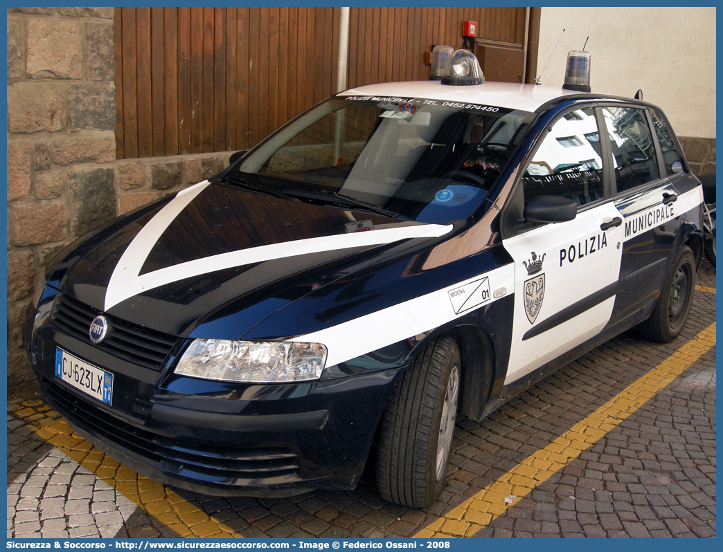 -
Polizia Municipale
Comune di Moena
Fiat Stilo
Parole chiave: Polizia;Locale;Municipale;Moena;Fiat;Stilo