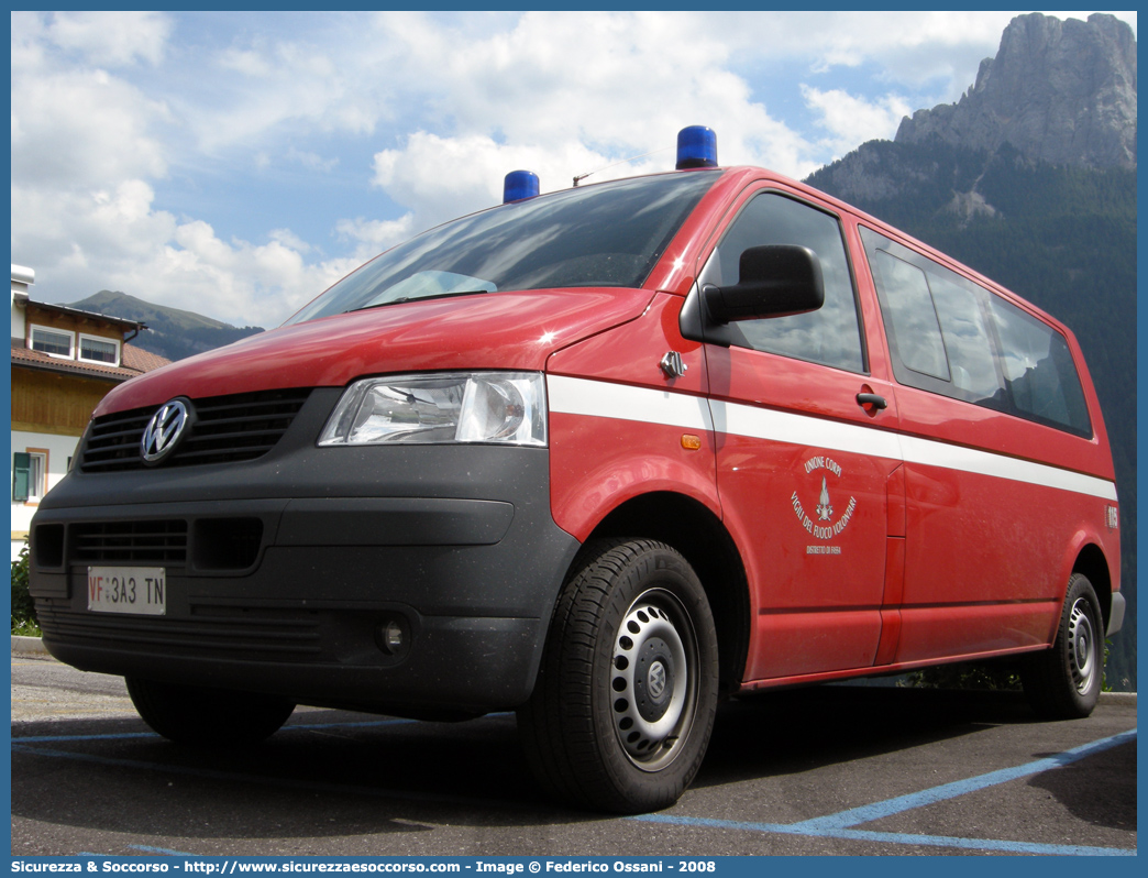 VF 3A3TN 
Unione Distrettuale di Pozza di Fassa
Volkswagen Transporter T5
Parole chiave: VF;V.F.;Vigili del Fuoco;Vigili;Fuoco;Unione Distrettuale;Poza di Fassa;Volkswagen;Transporter T5;3A3TN