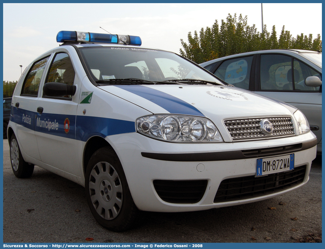 -
Polizia Municipale
Comunità Montana Appennino Forlivese
Fiat Punto III serie
Allestitore Focaccia Group S.r.l.
Parole chiave: Polizia;Locale;Municipale;Appennino Forlivese;Fiat;Punto;Focaccia