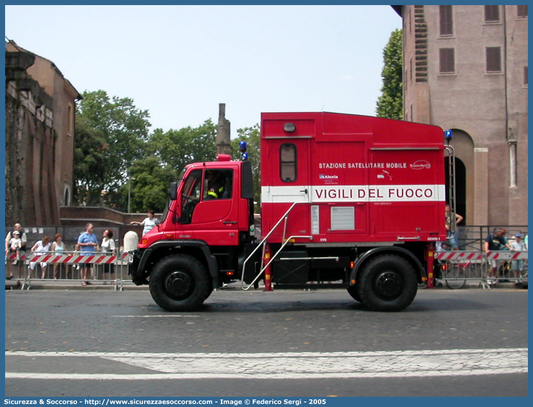 VF 21791
Corpo Nazionale Vigili del Fuoco
Nucleo Telecomunicazioni Radio
Mercedes Benz Unimog U500
Parole chiave: Corpo;Nazionale;Vigili del Fuoco;Vigili;Fuoco;Mercedes Benz;Unimog;U500;U 500;Telecomunicazioni;Tele Comunicazioni;Radio